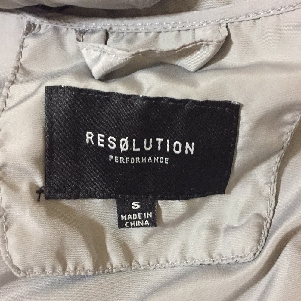 Resolution - Picture 7 of 7